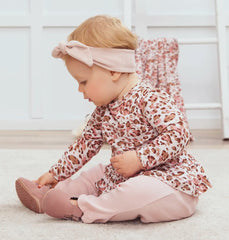 Pretty in Pink Leopard Outfit