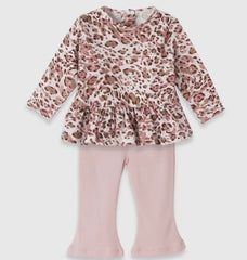Pretty in Pink Leopard Outfit